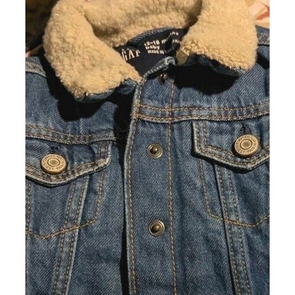 Baby Gap Sherpa Icon Blue Denim Jacket Heart 12-18 Mo Snap Front Fleece Trim - Picture 4 of 4